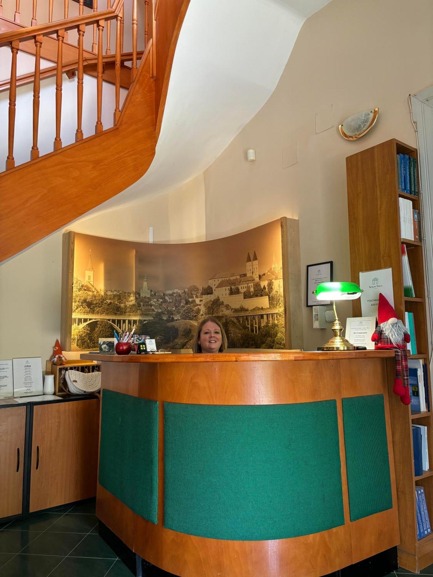 Szalay Villa Veszprém Buitenkant foto