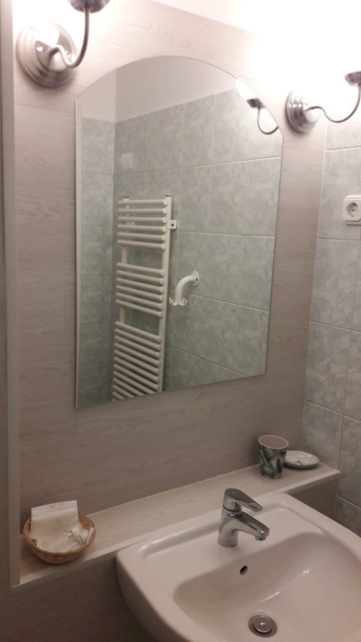 Szalay Villa Veszprém Buitenkant foto